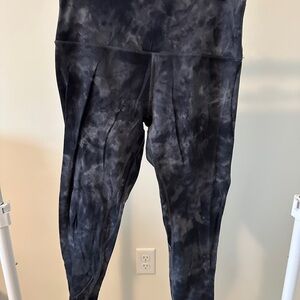 Lululemon Athletica Black Tie-Dye Leggings
